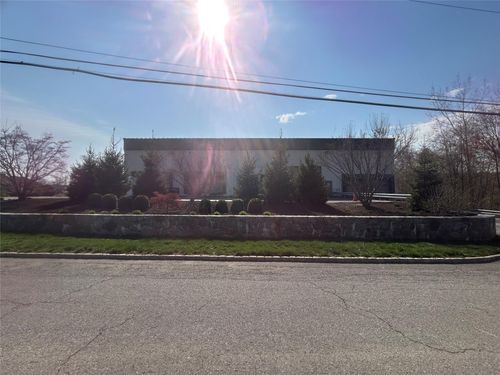 96 Commerce Dr, Carmel, NY, 10512-3026 | Card Image