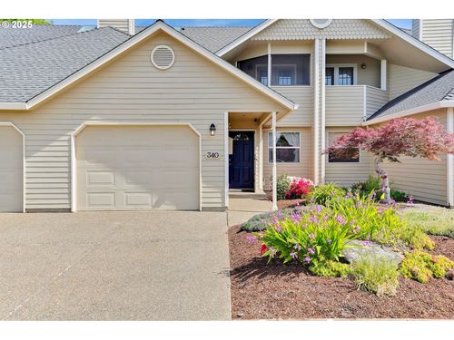 340 E College St, Mount Angel, OR, 97362-9812 | Card Image