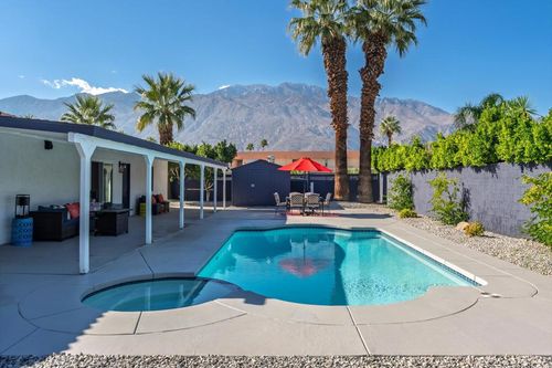 1820 E Park Dr, Palm Springs, CA, 92262-6540 | Card Image