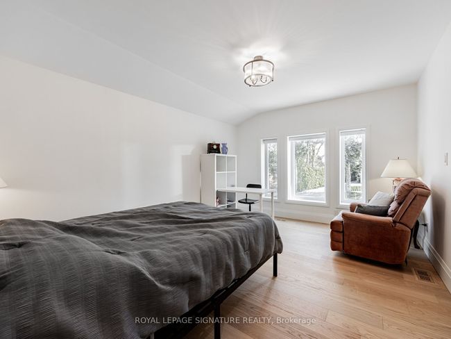 22 Yorkleigh Ave, House other with 6 bedrooms, 4 bathrooms and 4 parking in Etobicoke ON | Image 24