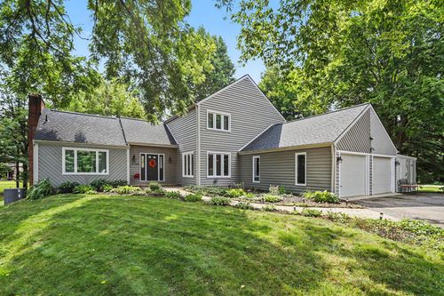 11104 Littlefield, Richland, MI, 49083-9328 | Card Image