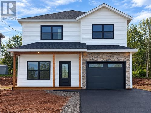 37 Pope Ave, Charlottetown, PE, C1A6N3 | Card Image