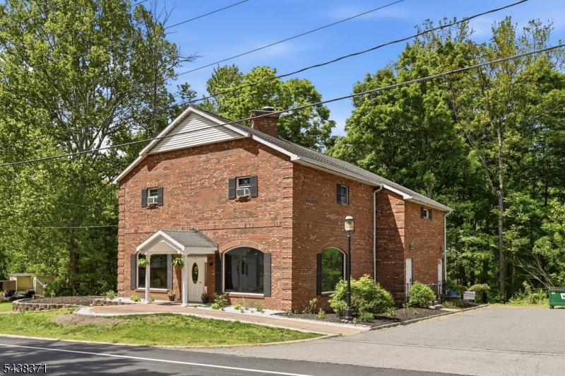 Commercial Lease in Blairstown Twp. 2