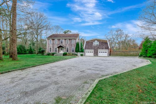 26 Box Tree Rd, East Quogue, NY, 11942-4003 | Card Image