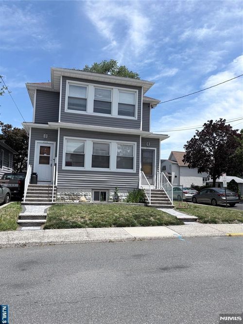212-210-212 Franklin St, Secaucus, NJ, 07094-4137 | Card Image