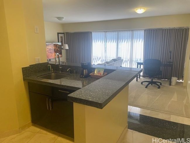 APT-3606 - 1088 Bishop St, Condo with 1 bedrooms, 1 bathrooms and 1 parking in Honolulu HI | Image 6