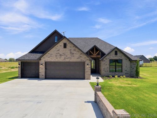 13645 N 58th East Ave, Collinsville, OK, 74021 | Card Image