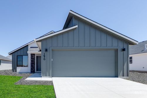 1670 Sw Besra Dr, Mountain Home, ID, 83647-1218 | Card Image