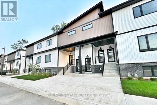 533-4263 4th Ave, Niagara Falls, ON, L2E0C2 | Card Image