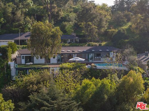 3380 Scadlock Ln, Sherman Oaks, CA, 91403-4914 | Card Image