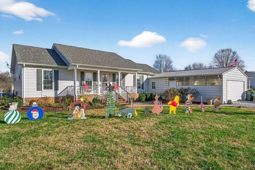387 Okalona Rd, Livingston, TN, 38570-6063 | Card Image