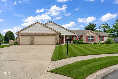 7774 Ponderosa Ct, Avon, IN, 46123-7885 | Card Image