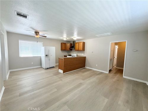 350 S Ashford Avenue, Rialto, CA, 92376 | Card Image