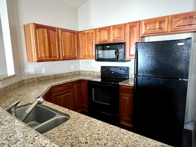 1139 Fernwood Way, Condo with 3 bedrooms, 2 bathrooms and null parking in Plainfield IN | Image 13