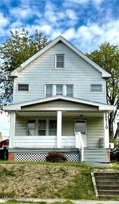 Front of property with covered porch | Image 2