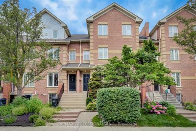 1169 Craven Rd, Home with 3 bedrooms, 3 bathrooms and 1 parking in Toronto ON | Image 1