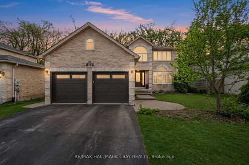 63 Northview Crescent, Barrie, ON, L4N9T5 | Card Image