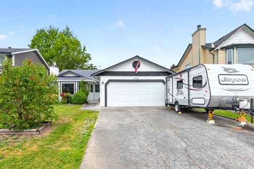 23425 Whippoorwill Ave, Maple Ridge, BC, V2X9L8 | Card Image