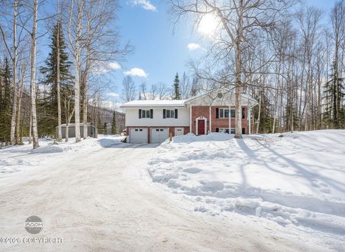 20211 Upper Greatland Dr, Chugiak, AK, 99567-6329 | Card Image