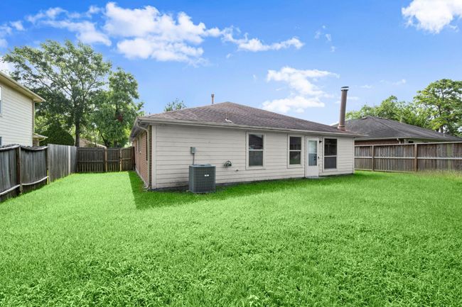 15819 Nutcracker Ct, House other with 3 bedrooms, 2 bathrooms and 2 parking in Humble TX | Image 25