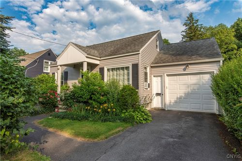 67 Merritt Pl, New Hartford, NY, 13413-2020 | Card Image