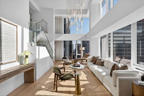 ph4-135 W 52nd St, New York, NY, 10019-7711 | Card Image