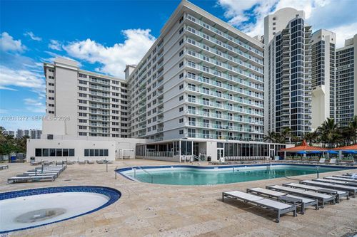104-19201 Collins Ave, Sunny Isles Beach, FL, 33160 | Card Image