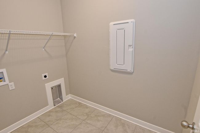 4764 Chelmsford Dr, House other with 3 bedrooms, 2 bathrooms and null parking in Newburgh IN | Image 13