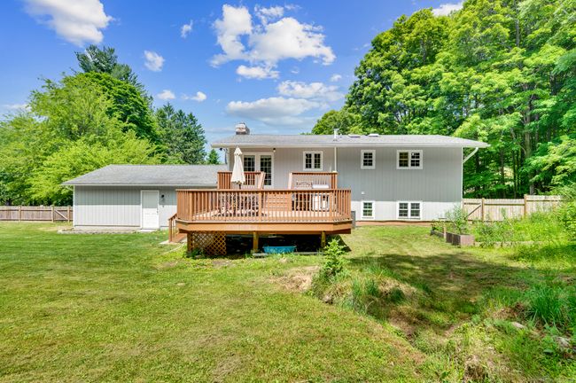 65 Birch Hill Rd, House other with 4 bedrooms, 3 bathrooms and null parking in Newtown CT | Image 4