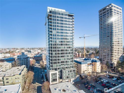 2202-1321 Seneca St, Seattle, WA, 98101-3251 | Card Image