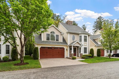 39-39 Kensington Way, Tewksbury, MA, 01876-4555 | Card Image