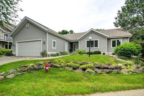 2 Quail Ridge Drive, Madison, WI, 53717 | Card Image