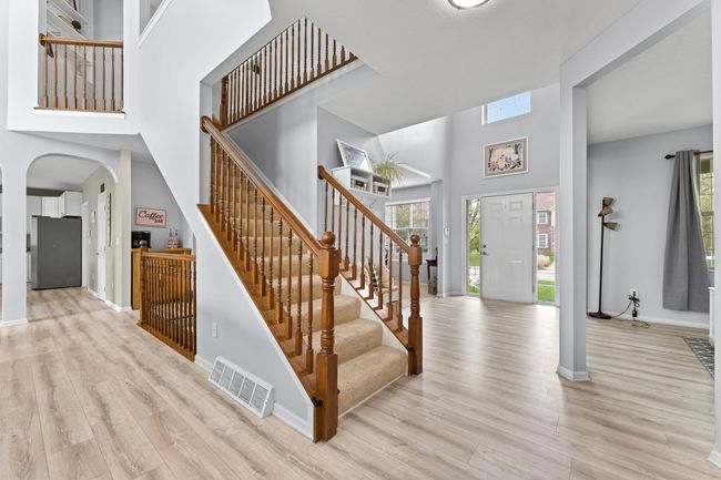 8853 Hickory View St, House other with 5 bedrooms, 3 bathrooms and null parking in Canal Winchester OH | Image 33