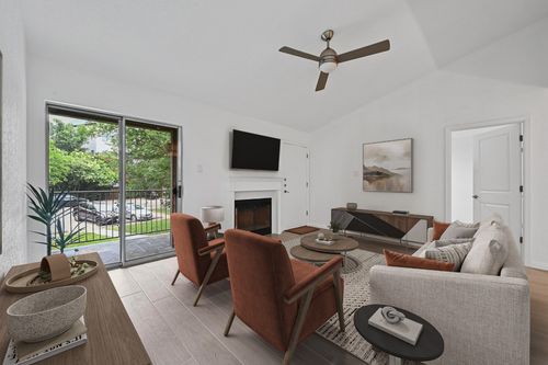 apt-212-3204 Menchaca Rd, Austin, TX, 78704-5926 | Card Image