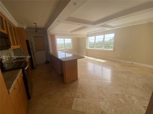 apt-401-7904 West Dr, North Bay Village, FL, 33141-5514 | Card Image
