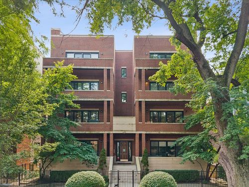 3e-639 W Briar Pl, Chicago, IL, 60657-9449 | Card Image