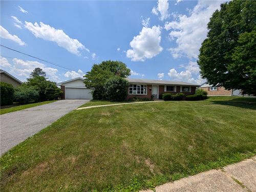 230 Diamond St, NORTHAMPTON, PA, 18067-1934 | Card Image