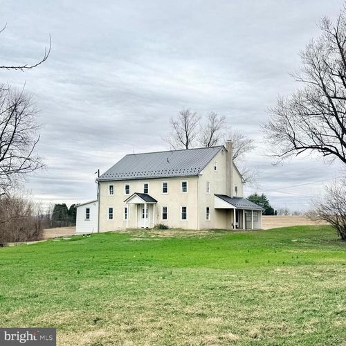 2196 Limekiln Rd, DOUGLASSVILLE, PA, 19518-8804 | Card Image