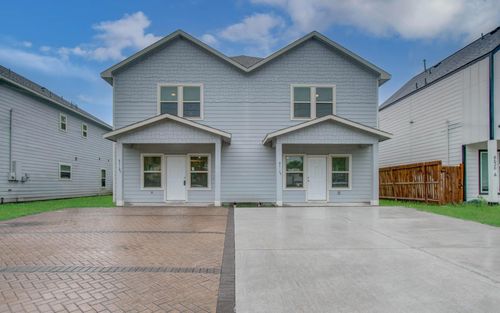 b-8718 Scott St, Houston, TX, 77051-2452 | Card Image