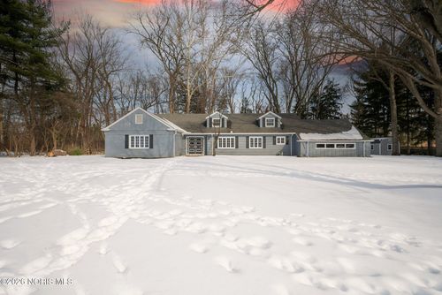 4906 Pine Ridge Rd, Toledo, OH, 43615-1132 | Card Image