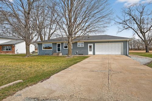 5839 Foulk Rd, Waterloo, IA, 50702-4920 | Card Image