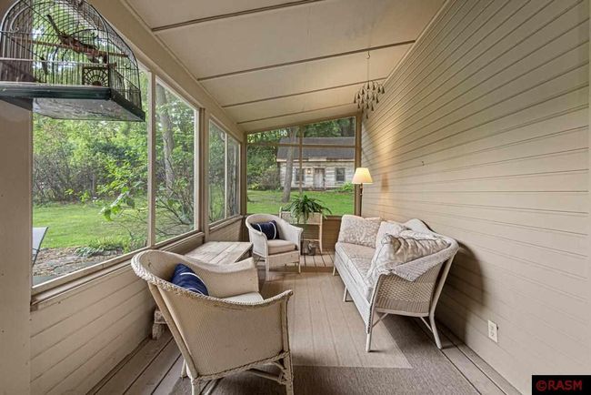 104 N 8 Th St, House other with 4 bedrooms, 5 bathrooms and null parking in Henderson MN | Image 21