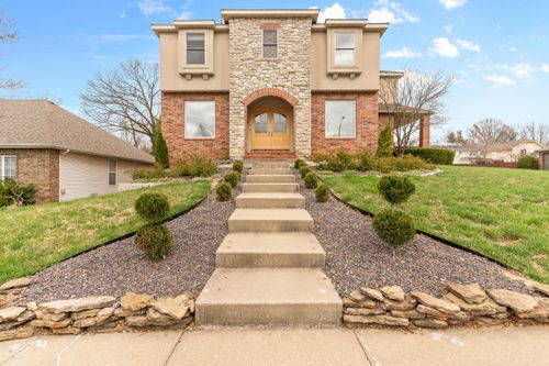 903 E Gaslight Dr, Springfield, MO, 65810-3339 | Card Image