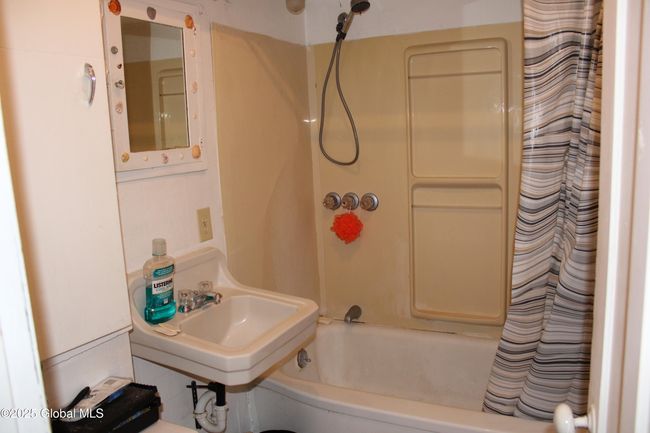 156 Main St, Home with 0 bedrooms, 2 bathrooms and 14 parking in Worcester NY | Image 8