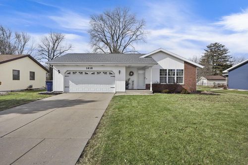 1418 S Walnut Street, Janesville, WI, 53546 | Card Image