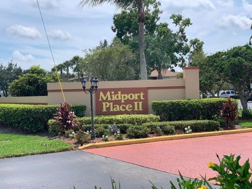 104-1536 Se Royal Green Cir, Port St Lucie, FL, 34952-4669 | Card Image