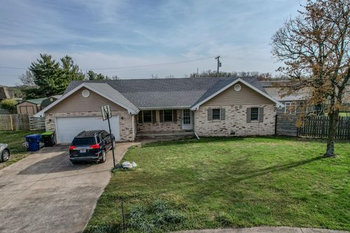 206 Meadowmere Ct, Lebanon, MO, 65536-4456 | Card Image