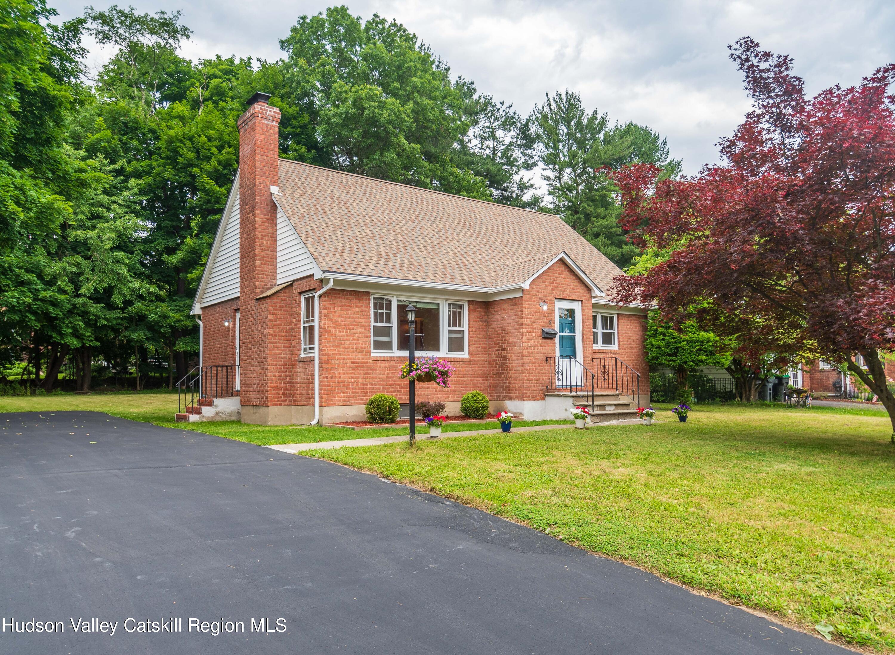 Harrington St, New Paltz, NY 12561