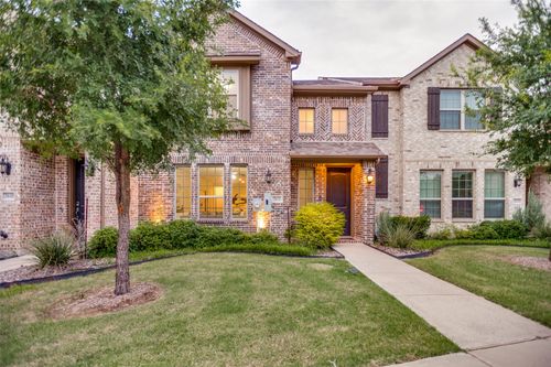 3636 Fuchsia Dr, Carrollton, TX, 75007-2727 | Card Image