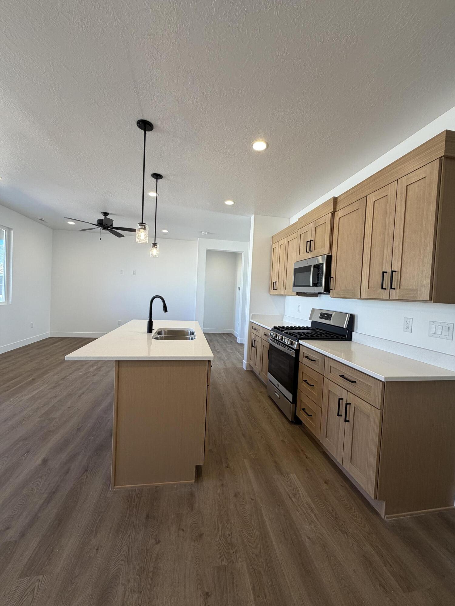 Residential in Enoch 4